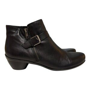Naturalizer Short Ankle Black Leather Boots (8)